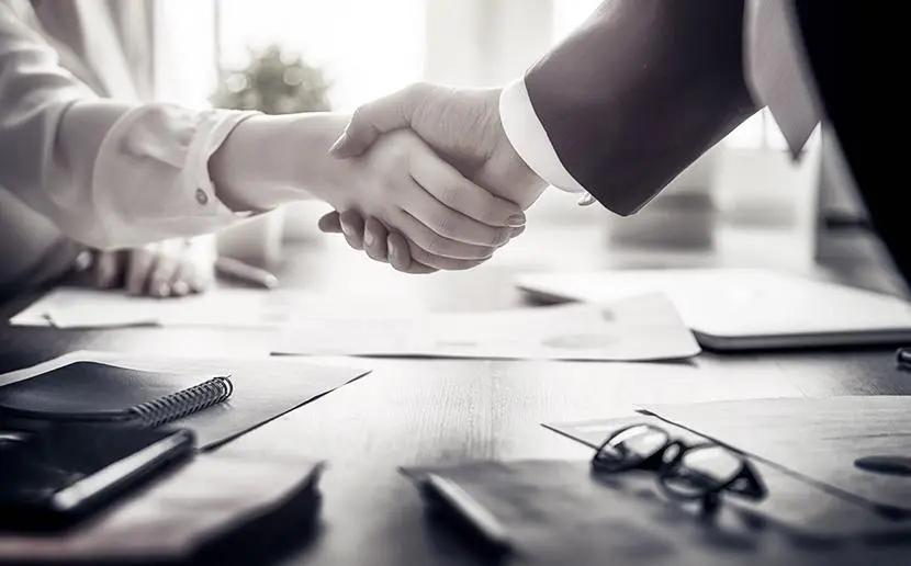 Forte atuação no relacionamento e apoio ao lojista, disponibilizando amplos recursos para ativação de vendas e resultados.