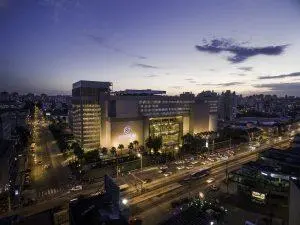 Bourbon Shopping Wallig